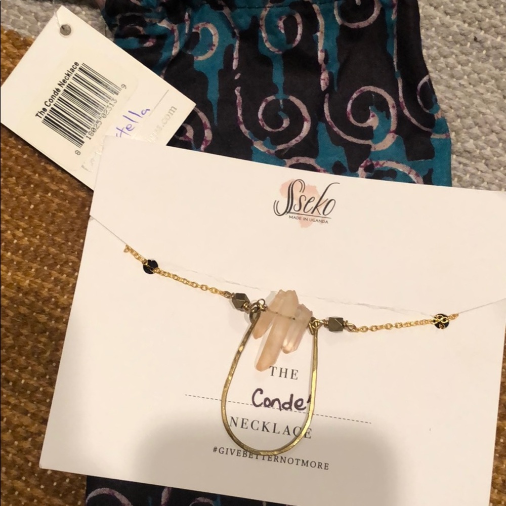 Conde necklace